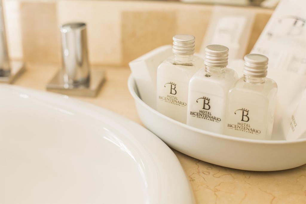 Hotel Bicentenario Suites & Spa サンミゲルデトゥクマン 部屋 写真