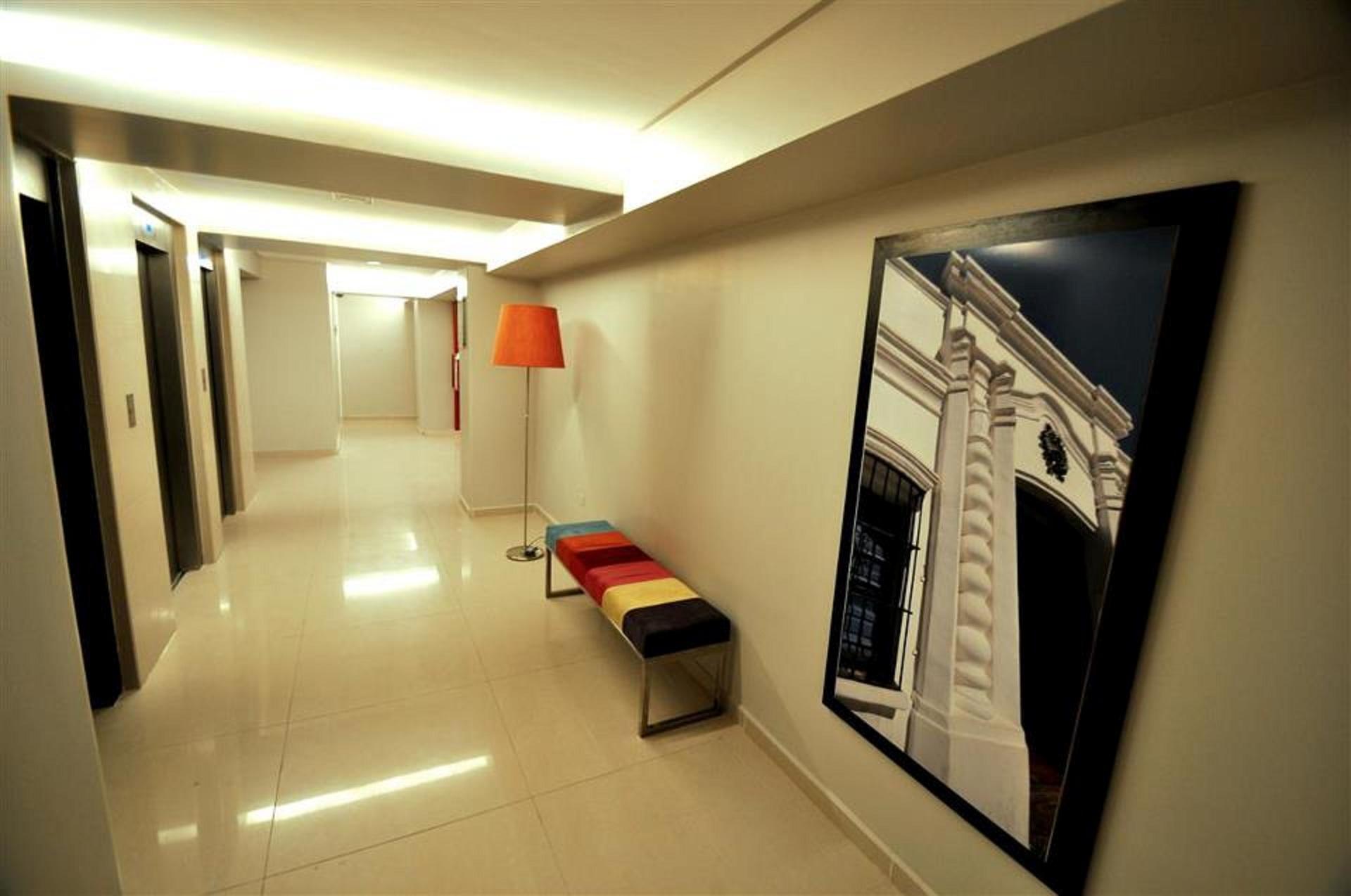 Hotel Bicentenario Suites & Spa サンミゲルデトゥクマン エクステリア 写真