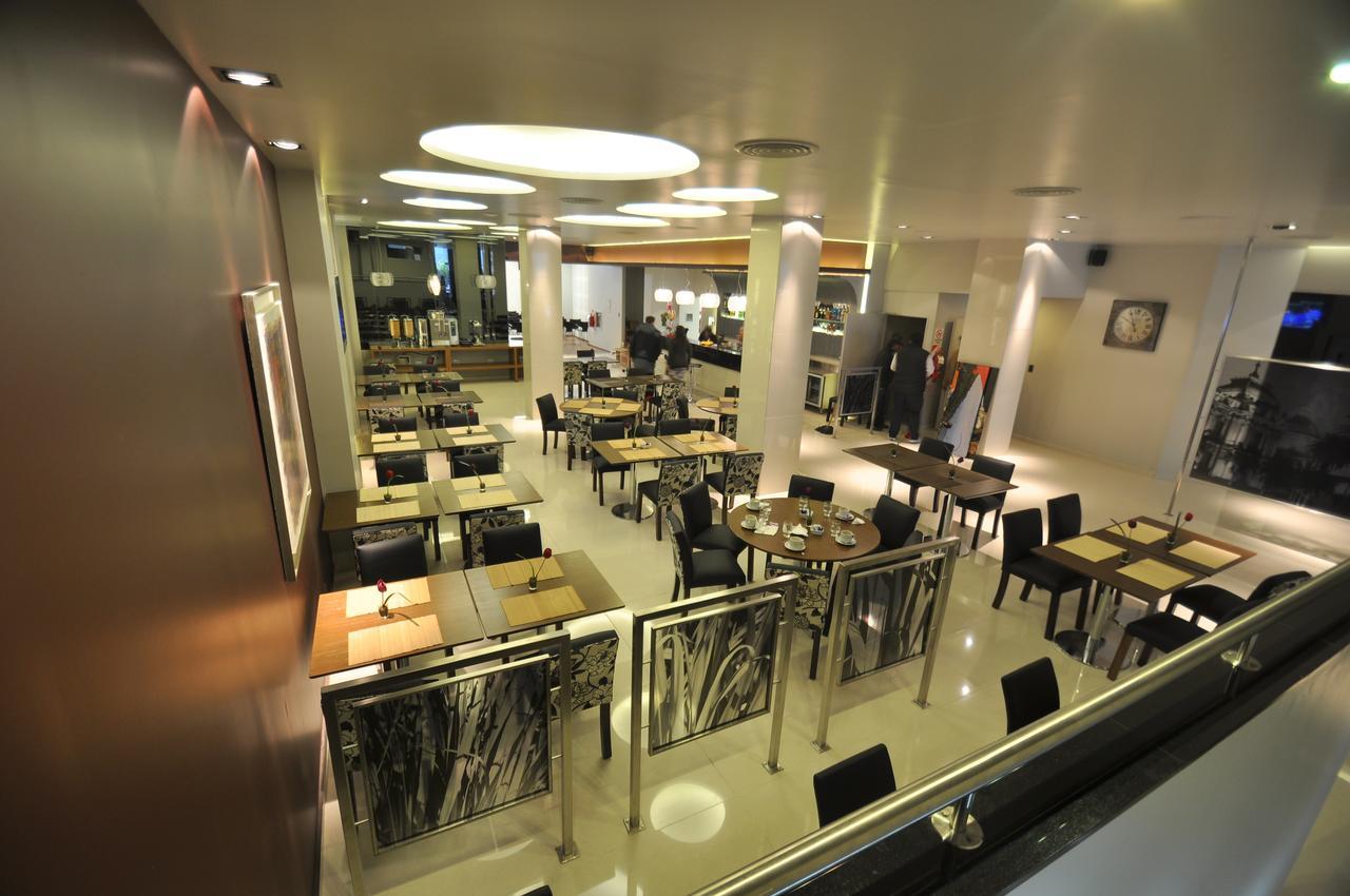 Hotel Bicentenario Suites & Spa サンミゲルデトゥクマン エクステリア 写真